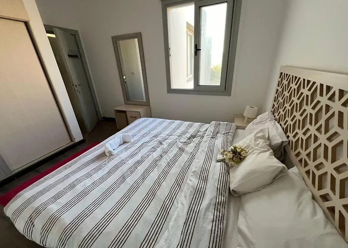 Lovely 1 Bedroom With Private Heated Jacuzzi At Sholan El Gouna Daire Hurgada